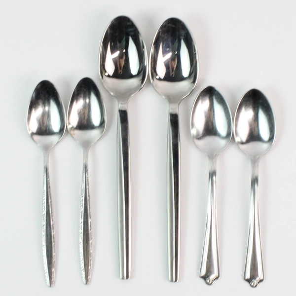 Mixed Lot 20 Stainless Steel Spoons Serving Soup Sugar and Teaspoons