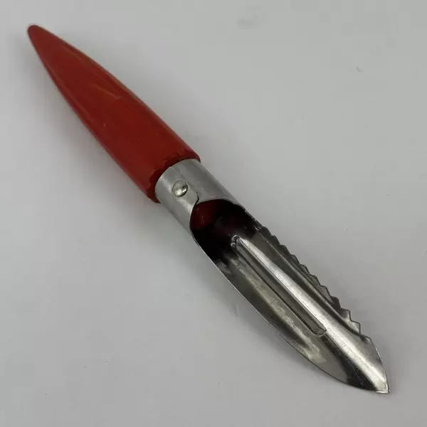 Pampered Chef Egg Slicer Plus White Multipurpose Fruit Mushroom Cutter