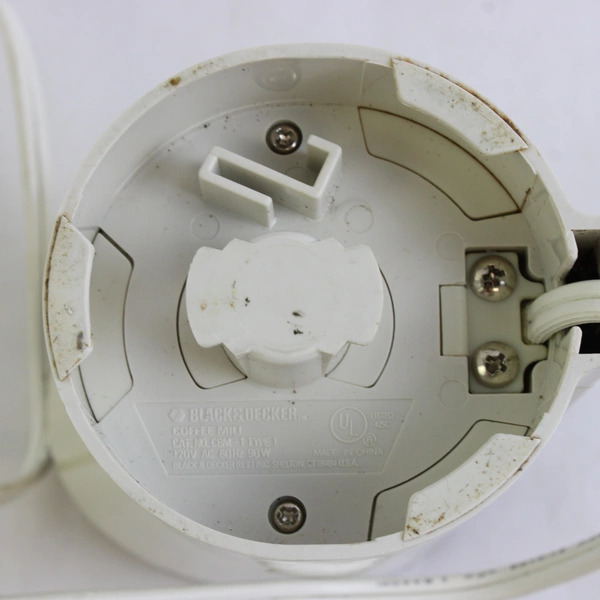 UL Black & Decker Electric Blade Coffee Bean Mill/Grinder Cat. No. CBM-1 Type 1