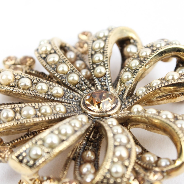 Vintage Liz Claiborne Amber Rhinestone Faux Pearl Gold-Tone Brooch Flawed