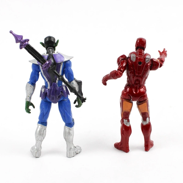 Lot of 2 Hasbro Marvel Action Figures Iron Man and Skrull Soldier 4"