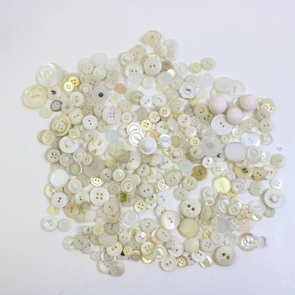 8 Oz Jar Of Assorted Sewing Buttons White Cream & Clear