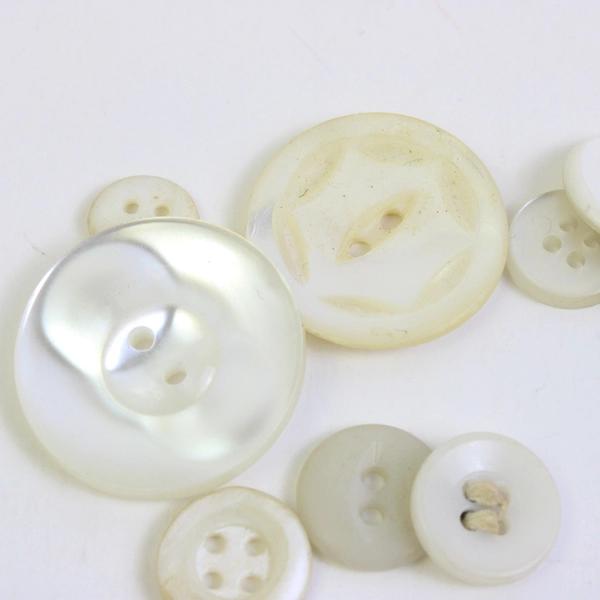 8 Oz Jar Of Assorted Sewing Buttons White Cream & Clear