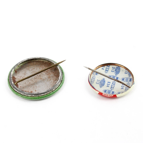 Lot of 2 Vintage Political Pinbacks Wayne Morse and John McKay Oregon Washington