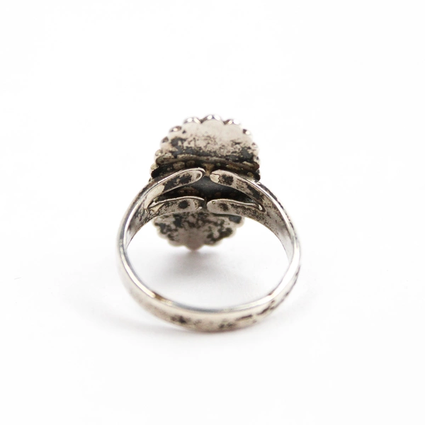 Size 5 Women's Sterling Silver And Turquoise Rring