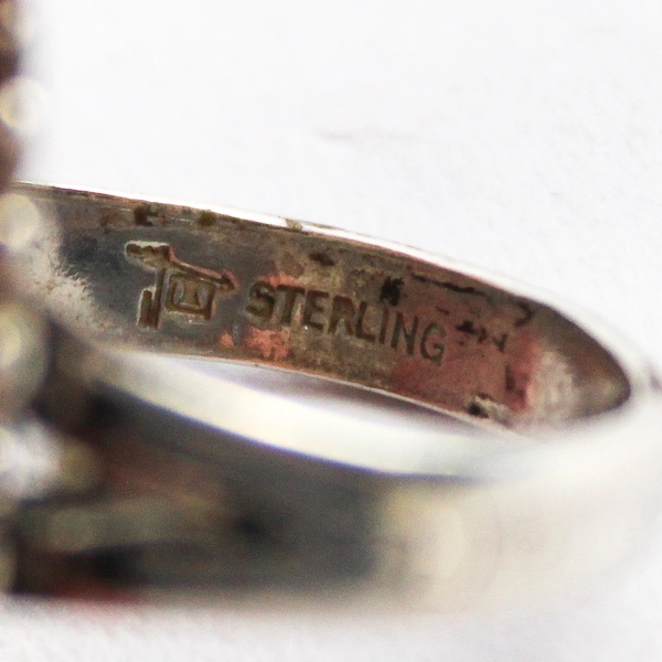 Size 5 Women's Sterling Silver And Turquoise Rring