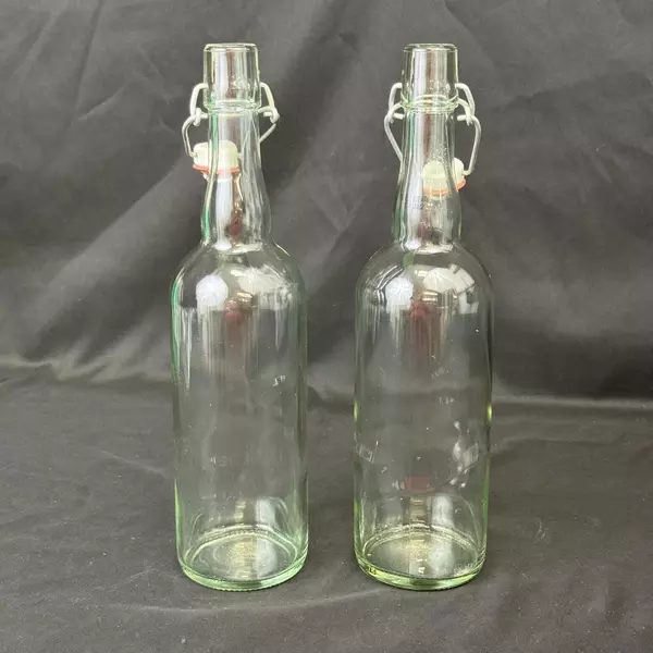 Set Of 2 Clear Round Glass Swing Top Sealing Lids Bottles