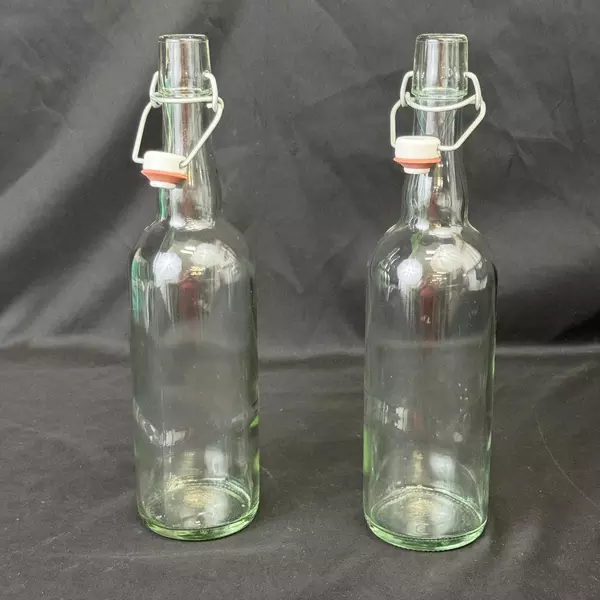 Set Of 2 Clear Round Glass Swing Top Sealing Lids Bottles