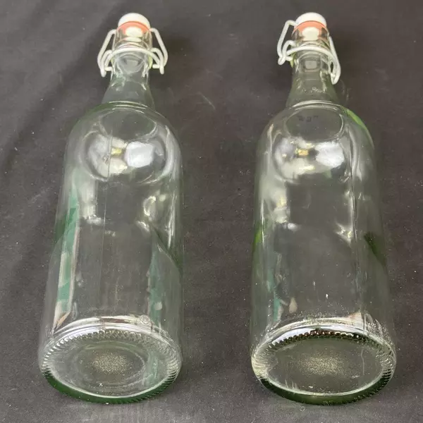 Set Of 2 Clear Round Glass Swing Top Sealing Lids Bottles