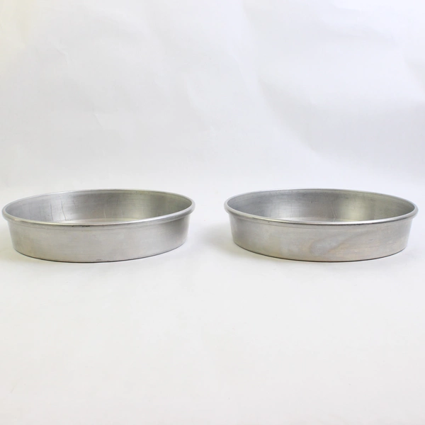 Lot Of 2 Vintage Wear-Ever Aluminum Round Cake Pans 9.5”