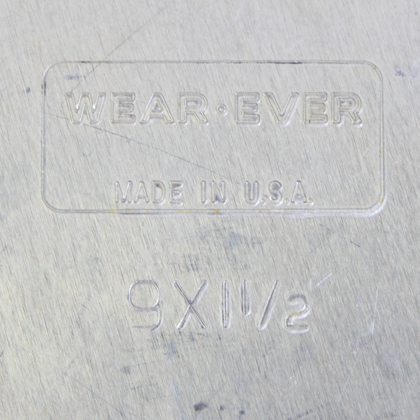 Lot Of 2 Vintage Wear-Ever Aluminum Round Cake Pans 9.5”