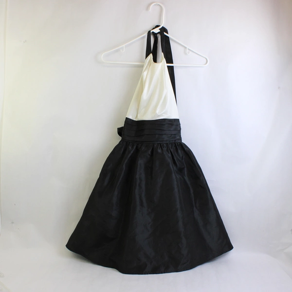 Trixxi Black and White Halter Dress Juniors' Size 5 Formal Wear