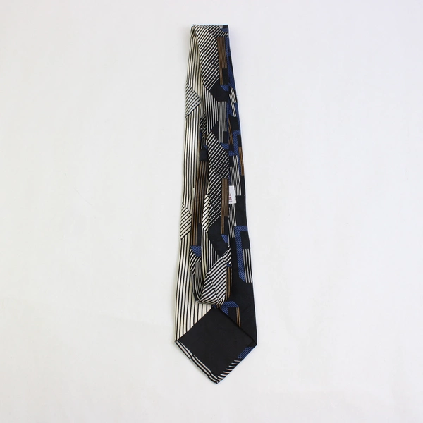 Vintage Valley Dept. Store Men's Geometric Pattern Silk Necktie Big & Tall 68"