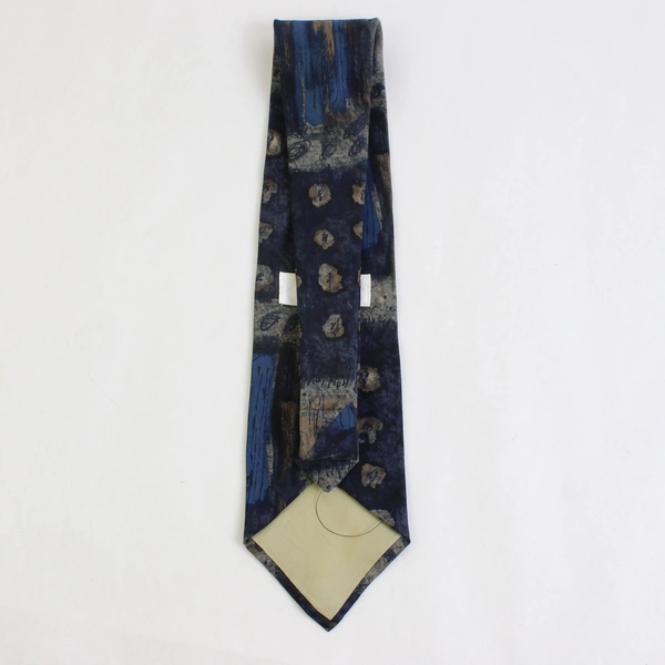 417 by Van Heusen Men's Blue and Gray Abstract Print Silk Necktie 57"