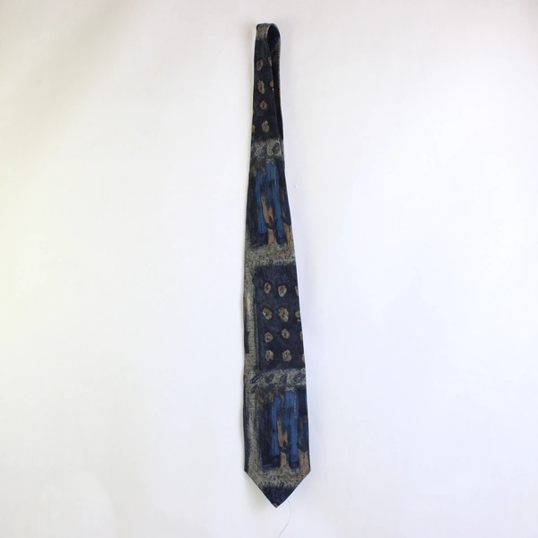 417 by Van Heusen Men's Blue and Gray Abstract Print Silk Necktie 57"