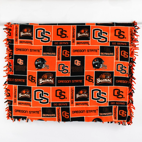 Oregon State Beavers Fleece Tie Throw Blanket Orange/Black 55" x 52"