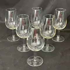 Set of 6 Arcoroc Vigneron Independent Crystal Wine Glasses