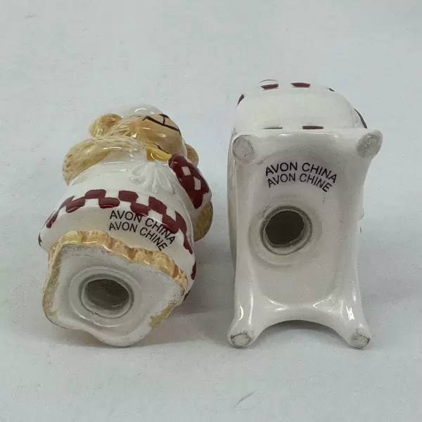 Avon Bear Chef and His Stove Salt and Pepper Shakers