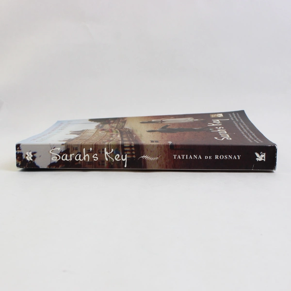 Sarah's Key: A Novel By Tatiana de Rosnay (2007, Paperback, St. Martin's Press)