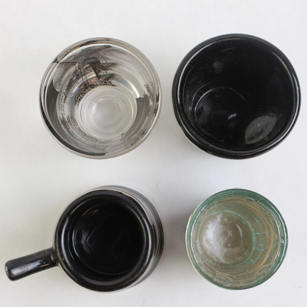 Lot Of 4 Assorted Shot Glasses Los Vegas CU Los Angeles Solvang California