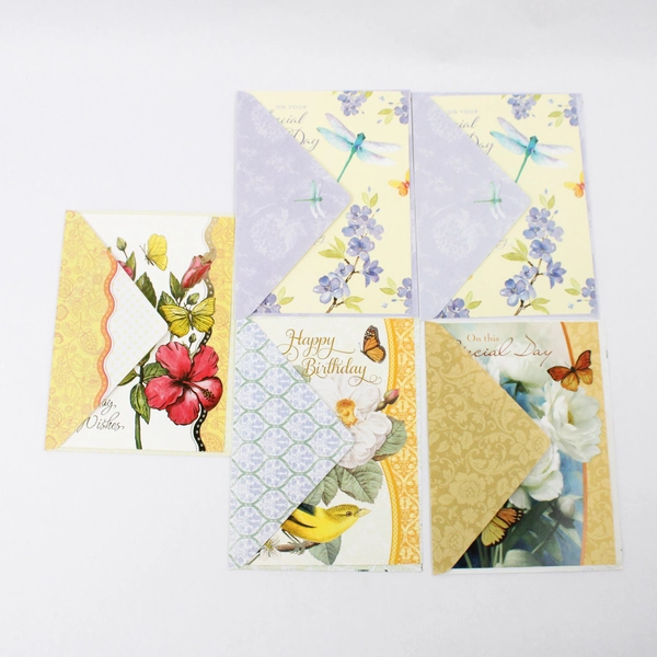 Lot of 20 Floral-Themed Birthday Cards With Envelopes