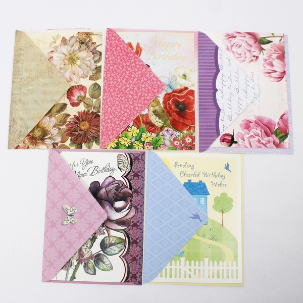 Lot of 20 Floral-Themed Birthday Cards With Envelopes