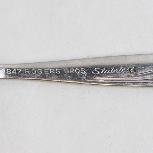 Set of 7 International Silver 1847 Rogers Sea Island Stainless Steel Soup Spoons