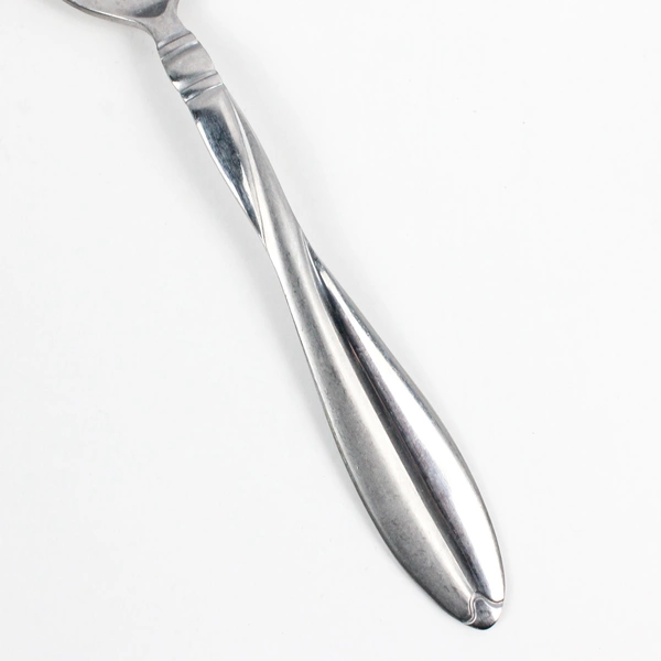 Lot Of 5 International Silver Modern Twist (Stainless, Frosted) Teaspoons