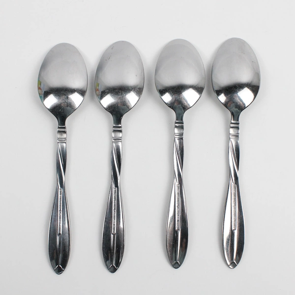Lot Of 4 International Silver Modern Twist (Stainless, Frosted) Soup Spoons