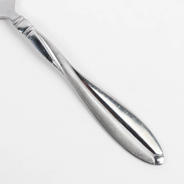 Lot Of 4 International Silver Modern Twist (Stainless, Frosted) Soup Spoons