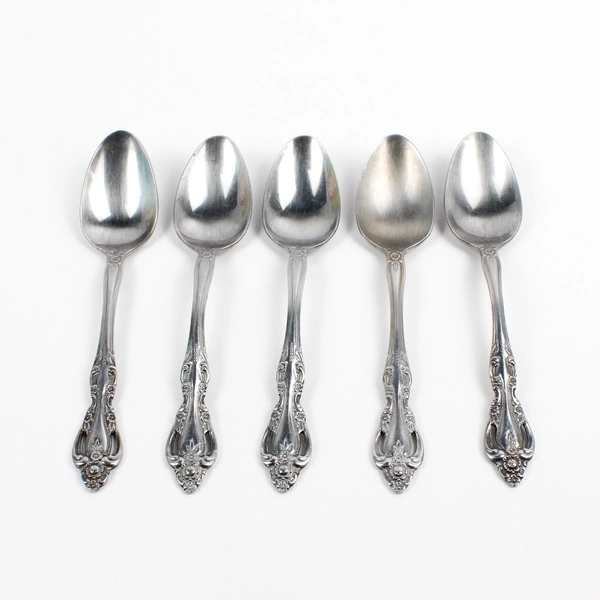 Lot of 5 International Chalmette Stainless Steel Teaspoons