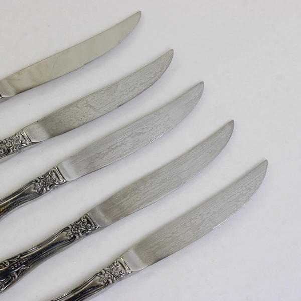 Set of 5 International Chalmette Stainless Steel Solid Handle Steak 9" Knives