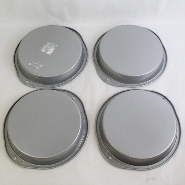 Lot of 4 Wilton Round Metal Cake Pans 9" Bakeware
