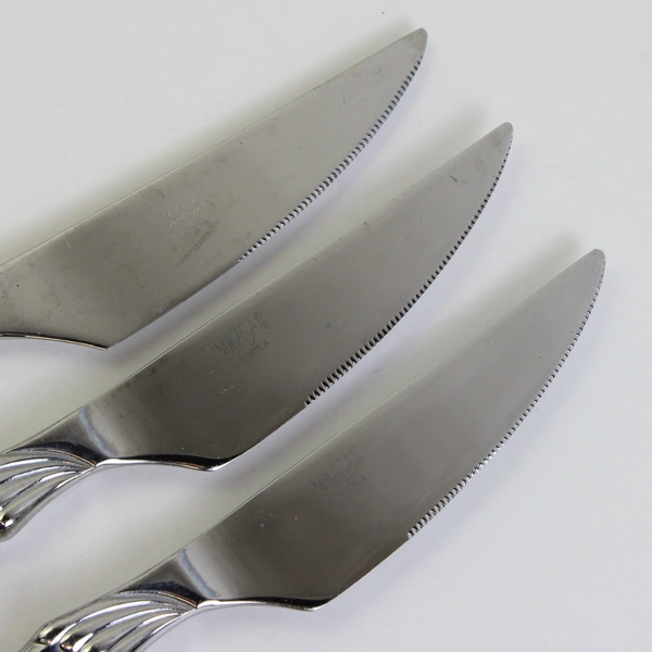 Set of 3 Mikasa Verona Stainless Steel Solid Dinner Knives