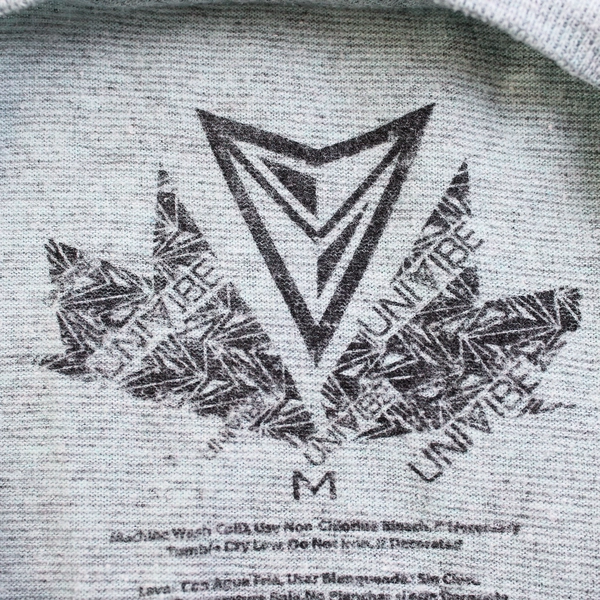 UNIvibe Mint Green T-Shirt French Bulldog in Sunglasses Graphic Boys' Size Med