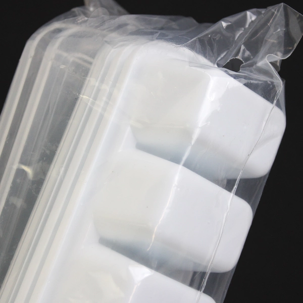 NIP Set of 3 Rectangular Stacking Ice Cube Trays 8 Cavities