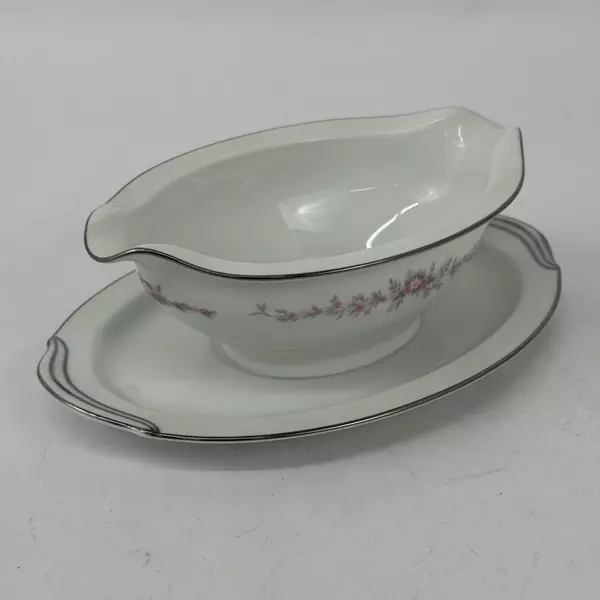 Vtg Noritake Rosepoint Gravy Boat W/ Underplate 6206 White Platinum Rim Roses
