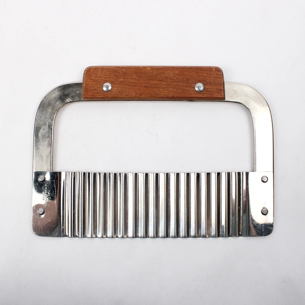 Halco Crinkle Cutter Chopper Stainless Steel Japan Vintage Utensil Wood Handle