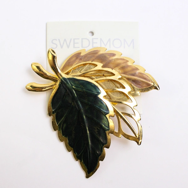 Vintage Gold Tone Leaves Brooch