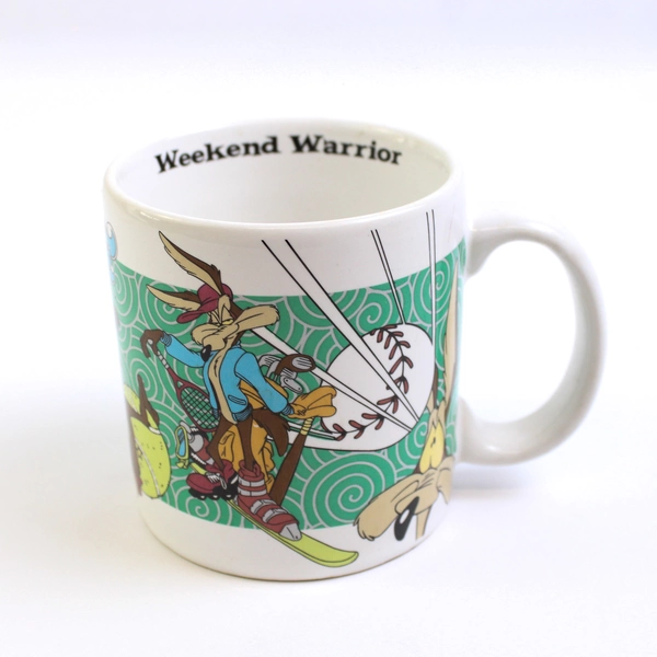 Looney Tunes 1996 Wile E Coyote Weekend Warrior Coffee Mug Cup