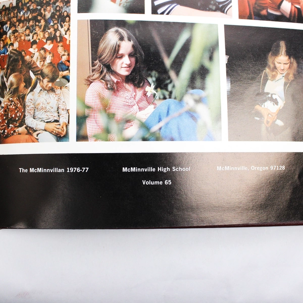 Class of 1977 McMinnville High School McMinnvillian Yearbook Oregon