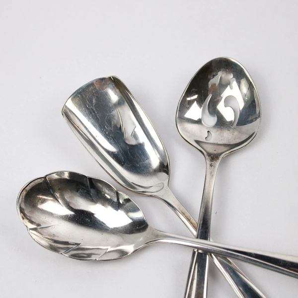 Vtg Meriden Silver Company First Lady Silver Plate Spoons Sugar Bon Bon And Jam