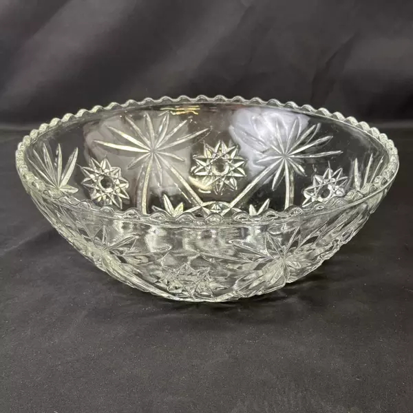 Anchor Hocking Prescut Glass Salad Serving Bowl 10.75 Inches Diameter