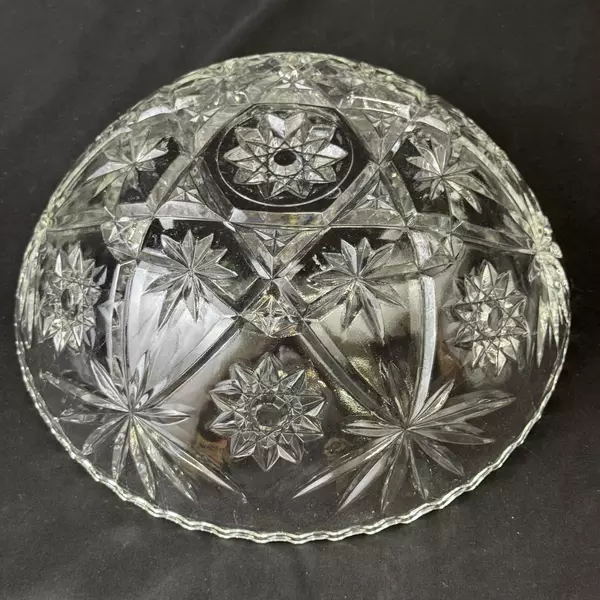 Anchor Hocking Prescut Glass Salad Serving Bowl 10.75 Inches Diameter