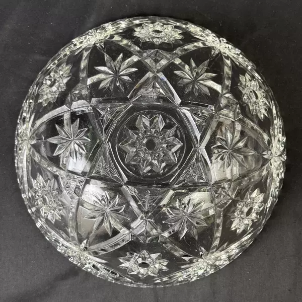 Anchor Hocking Prescut Glass Salad Serving Bowl 10.75 Inches Diameter