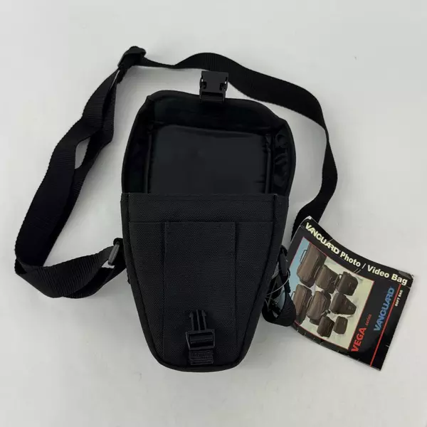 Vanguard Vega 13 Black Nylon Camera Case New