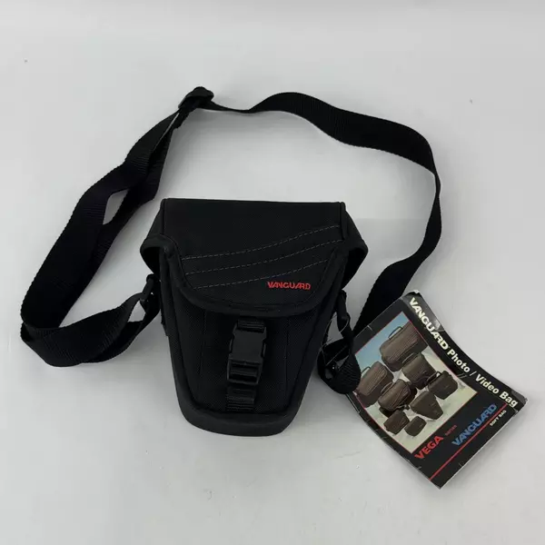 Vanguard Vega 13 Black Nylon Camera Case New