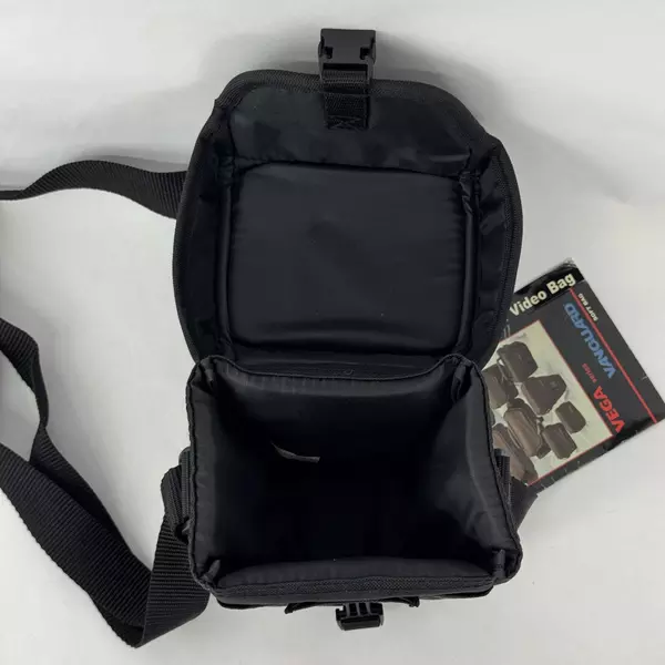 Vanguard Vega 13 Black Nylon Camera Case New