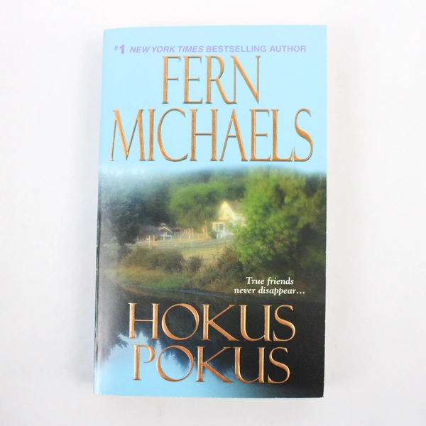 Lot of 2 Fern Michaels PB Novels Hokus Pokus & Hide and Seek Sisterhood Series