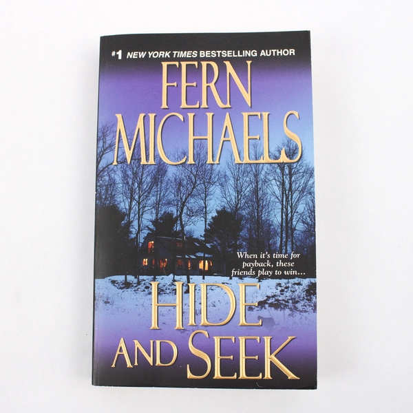 Lot of 2 Fern Michaels PB Novels Hokus Pokus & Hide and Seek Sisterhood Series